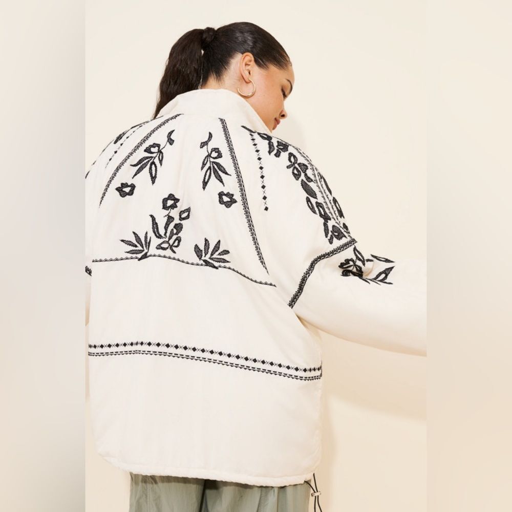 Anthropologie Embroidered Puffer Coat in Ivory 1X - Picture 16 of 16